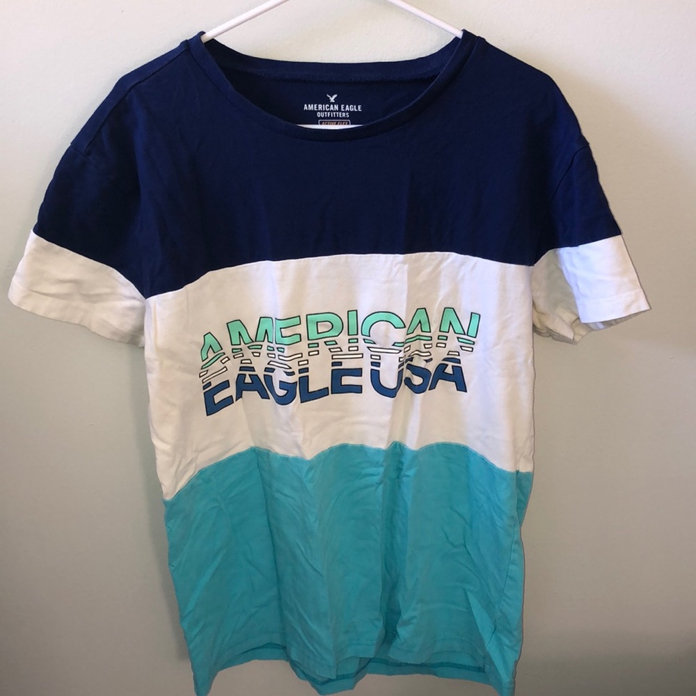 American Eagle Tee Size Medium